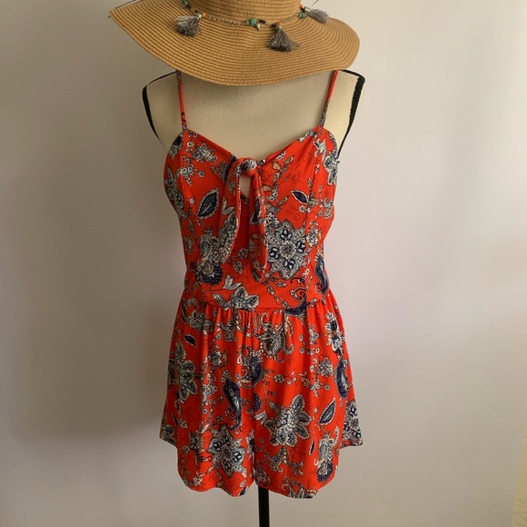 Xhilaration Pants - New Orange Paisley Tie Front Romper Medium